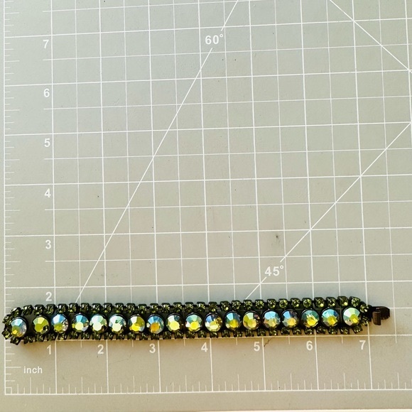 🔥Vintage Green Rhinestone Borealis Bracelet - Picture 10 of 13